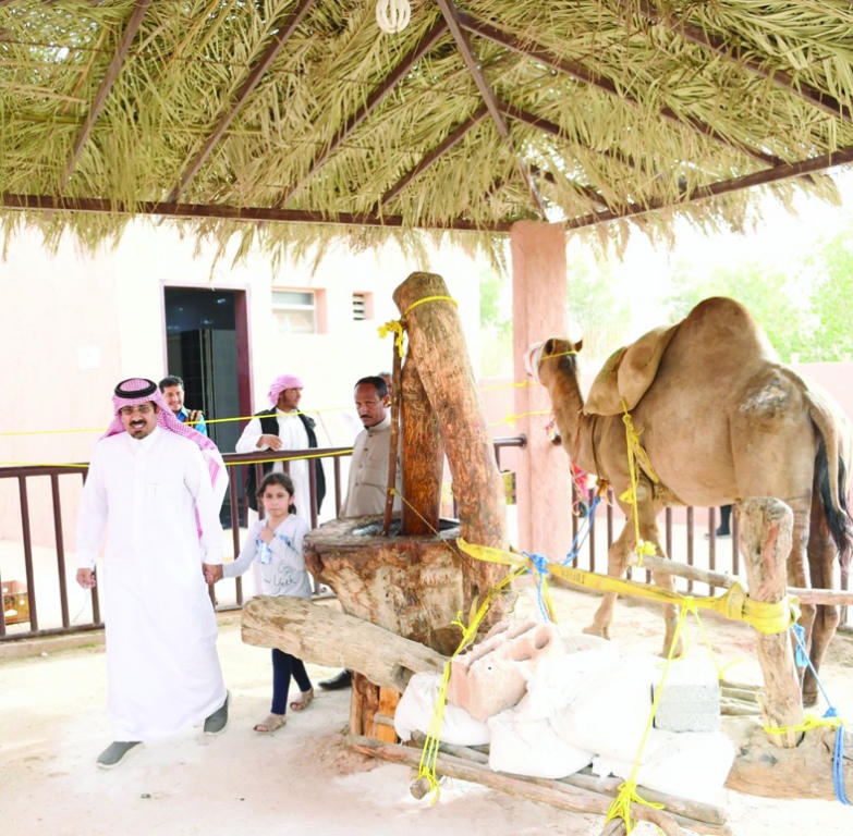 معصرة العم راجحي .. مقصد لزوار قرية جازان التراثية