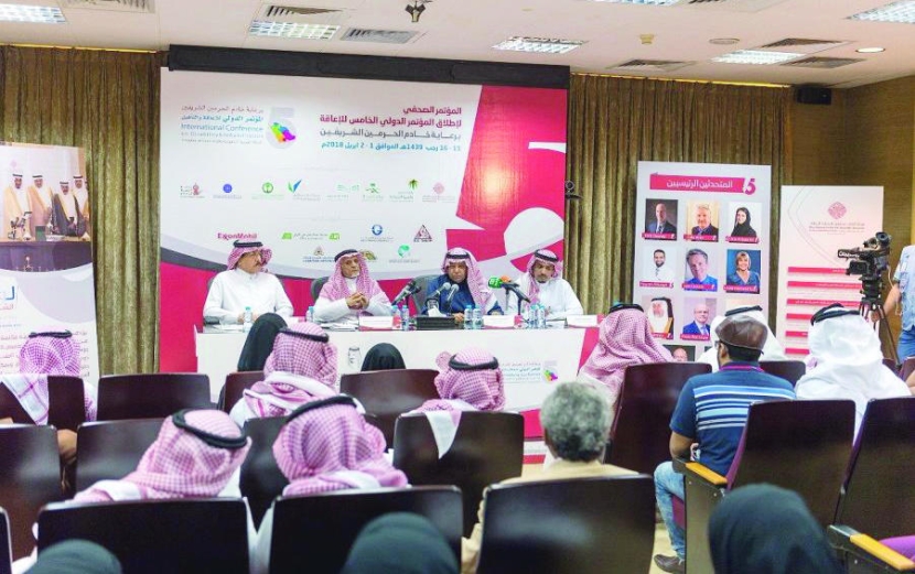 سلطان بن سلمان: قضية الإعاقة تحظى باهتمام مباشر من خادم الحرمين