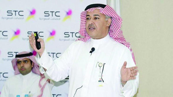 خالد البياري .. السحابة التي تمطر أينما حلت