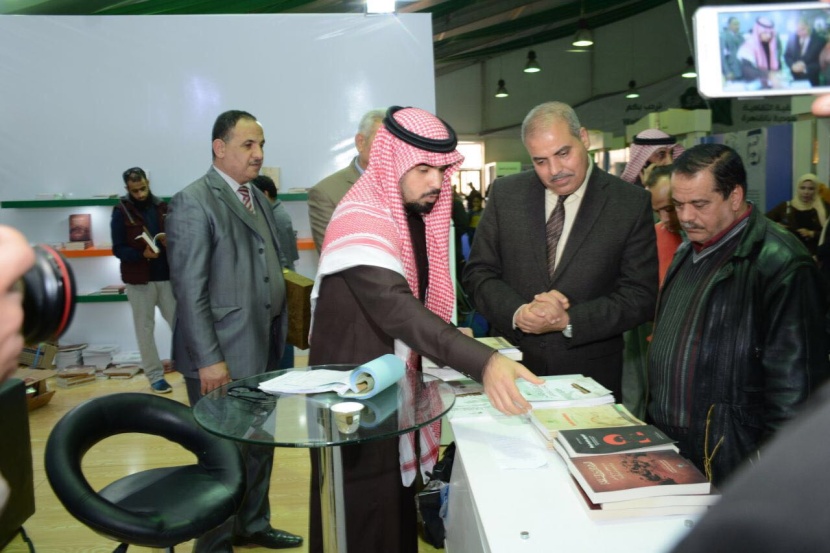 نفاذ إصدارات "الخليج العربي للدراسات الإيرانية" في "القاهرة للكتاب"