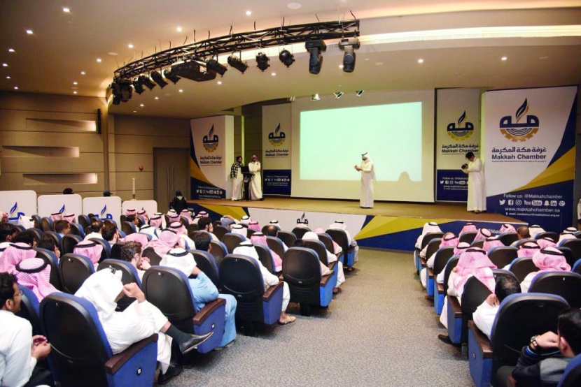 حوار بين الضوء والصوت عبر لغة الإشارة في «إنجازات الصم»