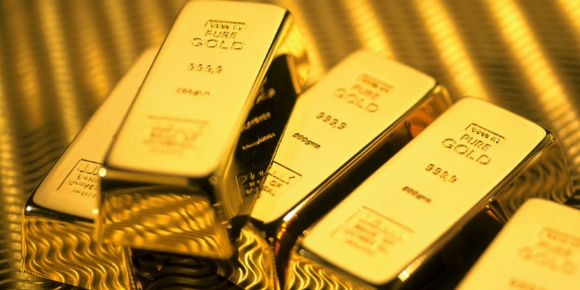 الذهب يتراجع بعد صعوده 3 جلسات بفعل ارتفاع الدولار والأسهم