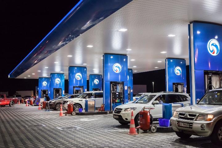"أدنوك" تنال رخصة محطات وقود في السعودية