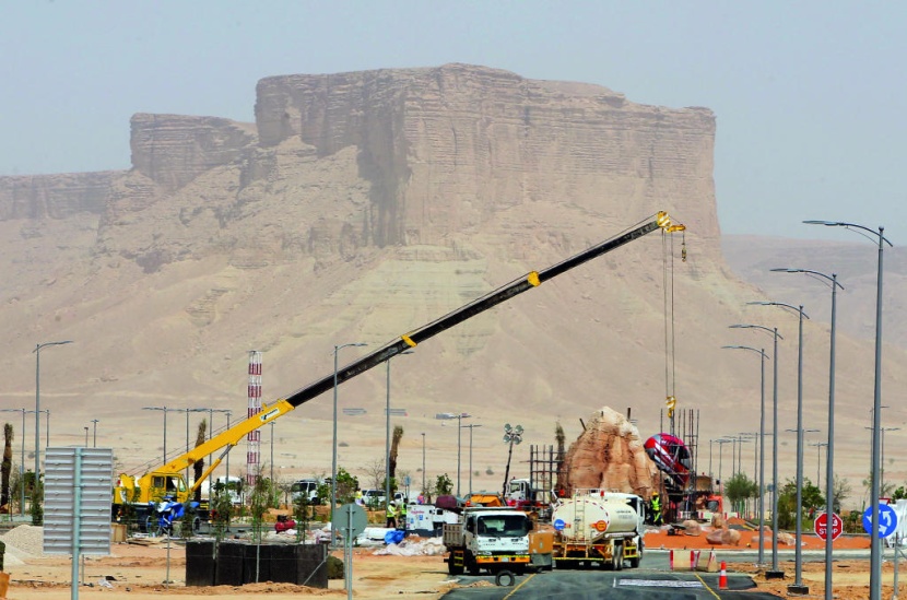 اليوم .. الملك يضع حجر الأساس لمشروع القدية