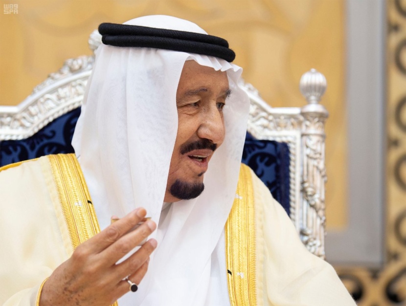 خادم الحرمين الشريفين يصل جدة قادماً من الرياض