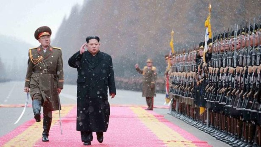 زعيم كوريا الشمالية يصل إلى بكين في أول زيارة منذ قمته مع ترمب