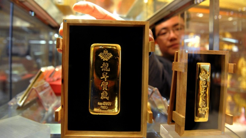 الذهب يرتفع كملاذ آمن بفعل التوترات التجارية