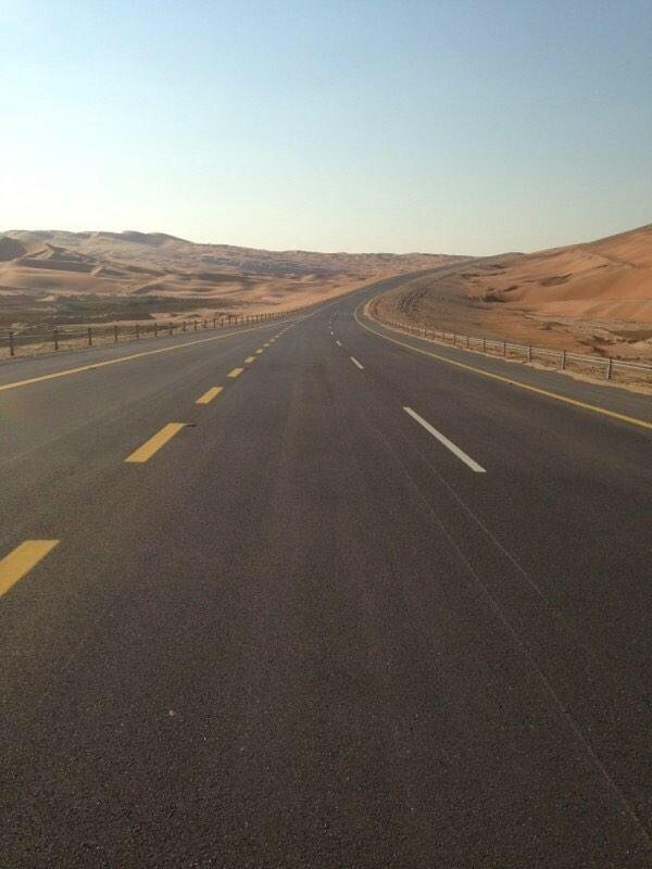  تنفيذ 99% من الطريق البري بين السعودية وعمان