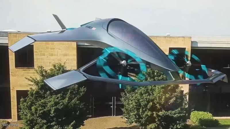 سيارة رياضية طائرة من «أستون مارتن»