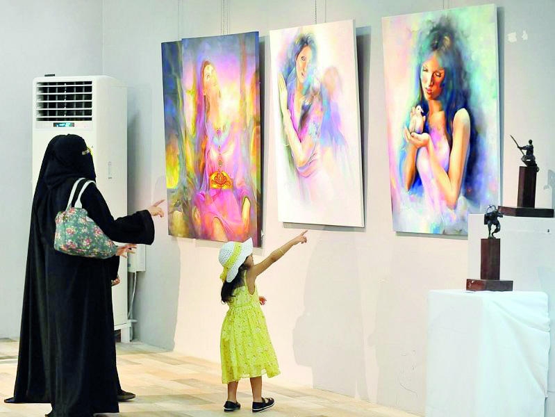 «ثقافة الدمام» تطلق معرضا لفنون النحت والتشكيل