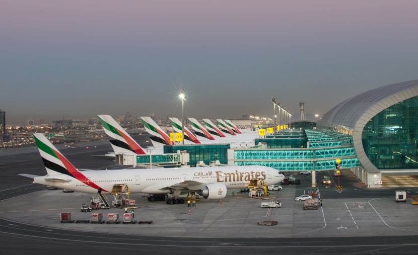 عدد المسافرين عبر مطار دبي يتراجع للشهر الثاني