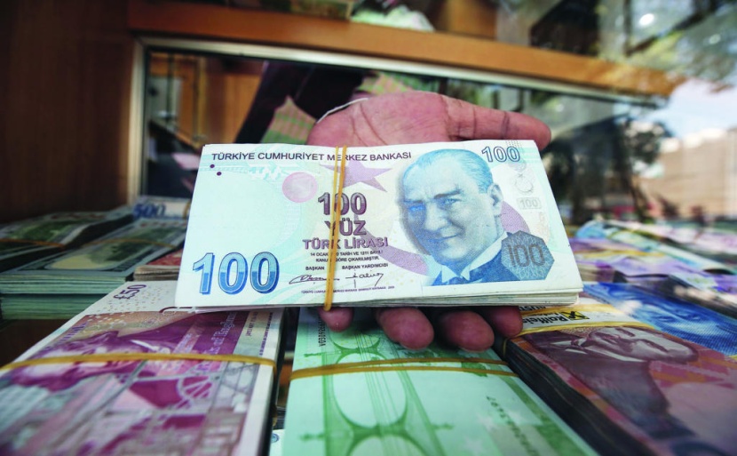  الاتحاد الأوروبي رافضا تقديم مساعدات إلى تركيا: «فليذهبوا إلى صندوق النقد» 