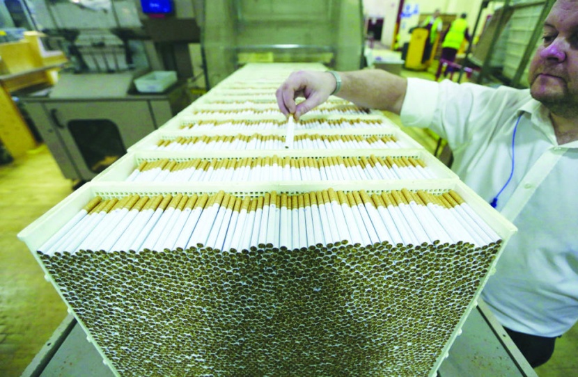 الضريبة «الانتقائية» تنجح في خفض قيمة واردات التبغ 1.7 مليار ريال خلال 2017
