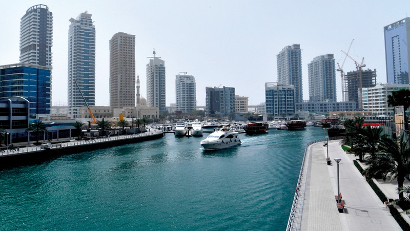 الإمارات تصدر قانونا يتيح للوافدين المستثمرين في العقارات البقاء بعد سن التقاعد