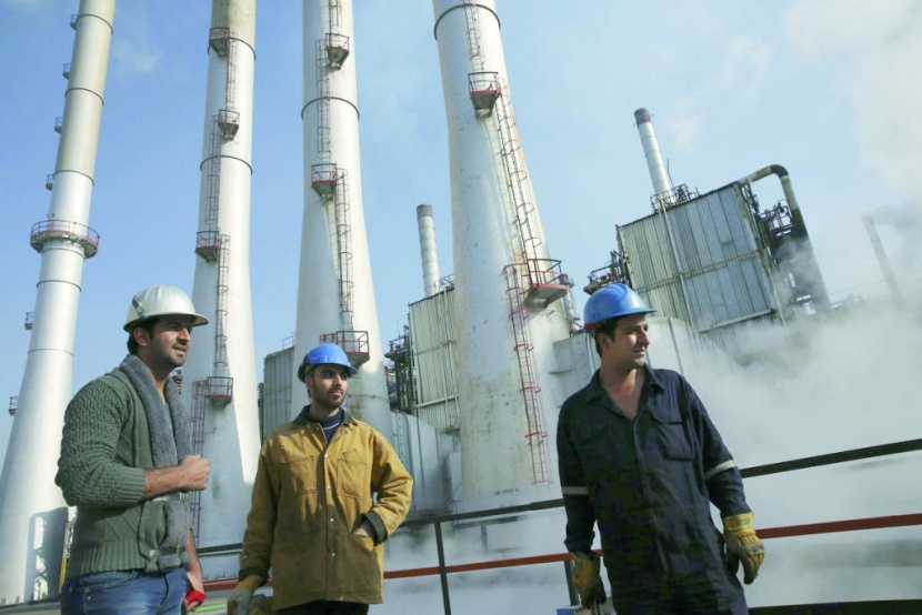  تراجع الإنتاج النفطي لإيران إلى أدنى مستوى في 30 شهرا 