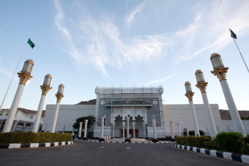 فتح معرض الحرمين الشريفين ومكتبة المسجد النبوي على مدار الـ 24 ساعة