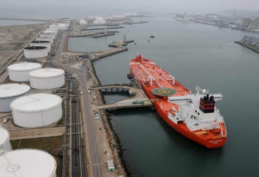 كوريا الجنوبية توقف استيراد النفط الإيراني 
