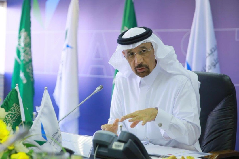 الفالح : السعودية ستزيد الإنتاج قريبا إلى 11 مليون برميل يوميا 
