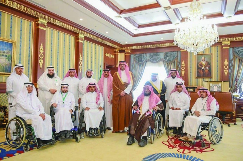 نائب أمير المدينة المنورة يؤكد أهمية استثمار طاقات المعوقين حركيا