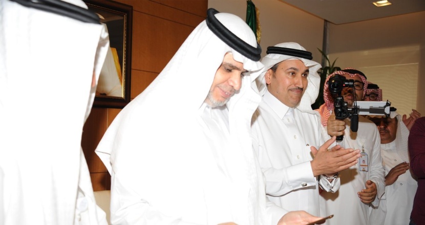 "التعليم" و "الخطوط السعودية" يدشنان خدمة الربط الإلكتروني لخدمة المبتعثين