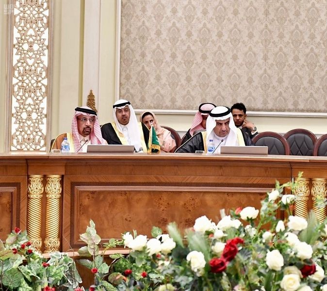 "الفالح" يسلط الضوء على الخطة الاستراتيجية لتطوير قطاع التعدين في السعودية