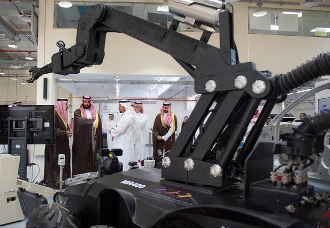 تعرف على المشاريع الاستراتيجية التي دشنها ولي العهد 