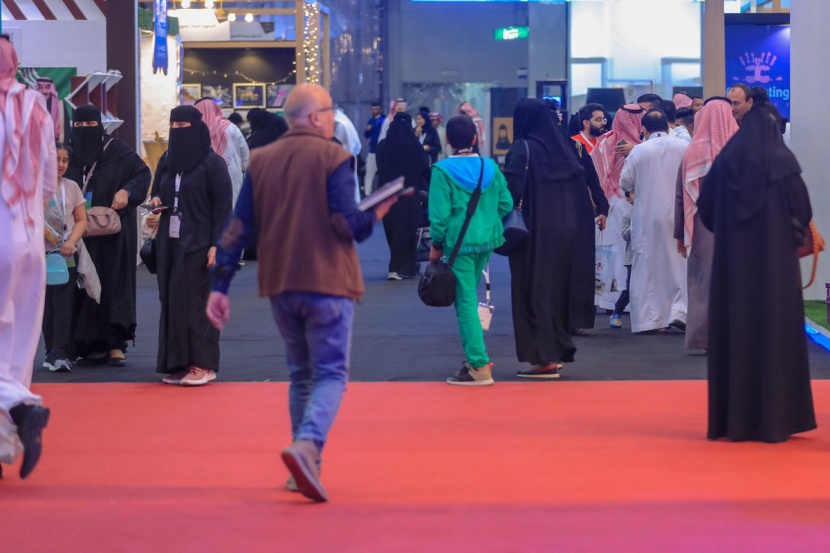 ملتقى ألوان السعودية يستحضر تاريخ صناعة الكاميرا لتثقيف زواره