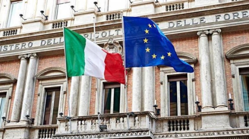 المفوضية الأوروبية تتفق مع روما بشأن موازنة إيطاليا للعام 2019