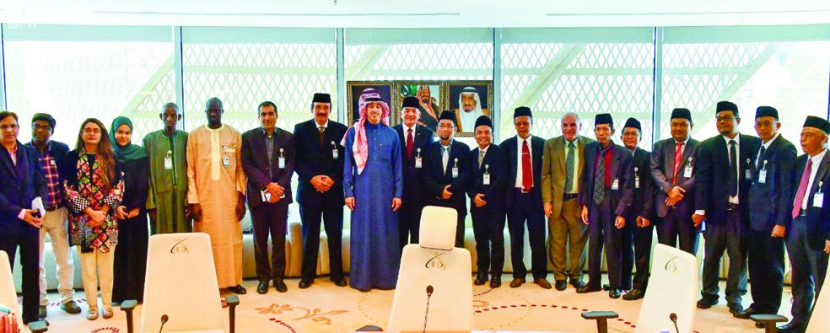 العواد: «الجنادرية» فرصة للتعرف على جوانب المملكة الثقافية