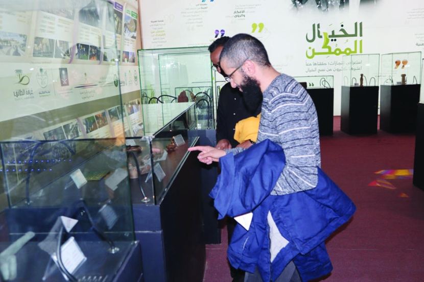 متحف واحة السياحة والتراث يجذب زوار «الجنادرية 33»