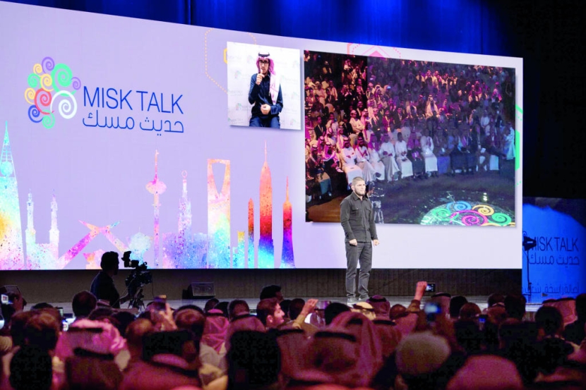«حديث مسك» يستضيف الملهمين ويستعرض قصص نجاحهم وتجاربهم