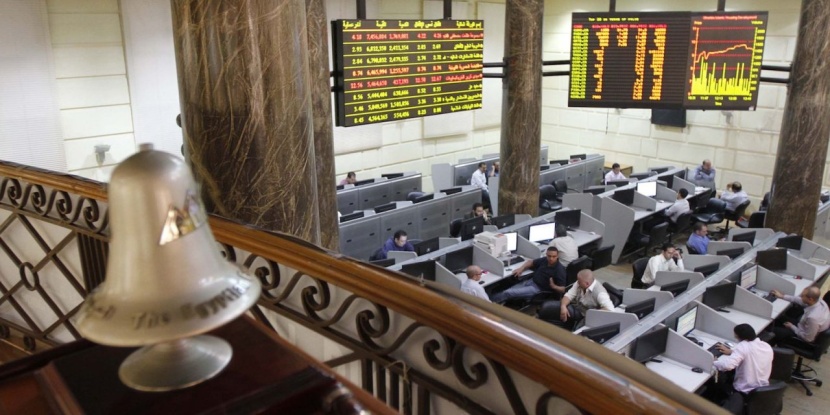 بورصة مصر تخسر 2.8 مليار جنيه لدى إغلاق تعاملاتها