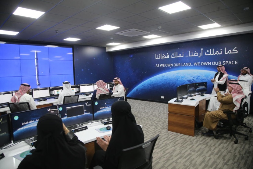 «العلوم والتقنية» لـ "الاقتصادية": مردود اقتصادي لتصنيع الأقمار الصناعية محليا