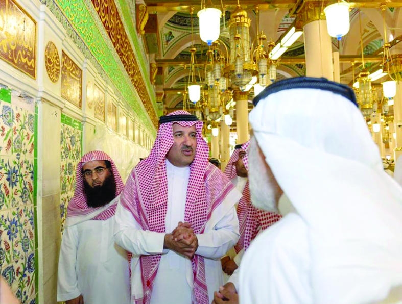 أمير المدينة المنورة يؤكد المحافظة على مكونات وتراث المسجد النبوي