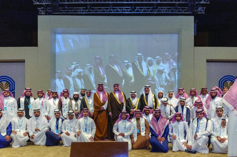أمير المدينة المنورة يؤكد استمرار المملكة في نشر الوسطية والاعتدال