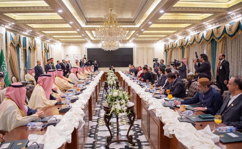  الرياض وإسلام أباد .. تعزيز العلاقات الاستراتيجية باتفاقيات قيمتها 20 مليار دولار 