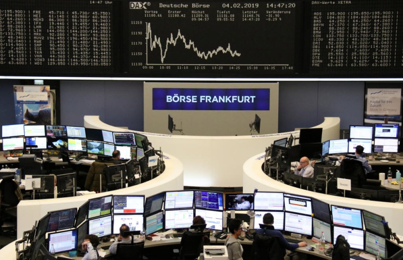 زيادة الضغوط على القطاع المصرفي تُبقي أسهم أوروبا متباطئة