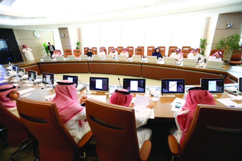 «الاتصالات» لـ"الاقتصادية": متسوقون سريون للتحقق من تطبيق الشركات المشغلة لعروض الباقات