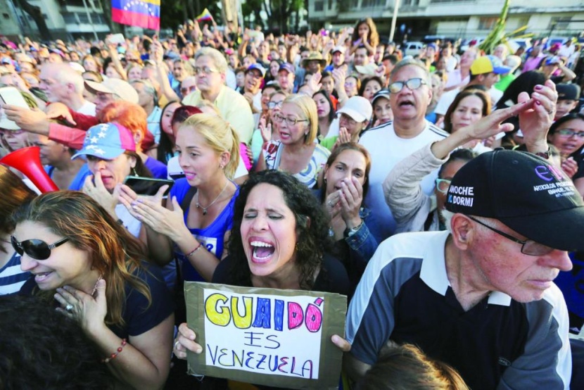على وقع أزمة اقتصادية طاحنة .. فنزويلا تترقب أضخم تظاهرة 
في تاريخها