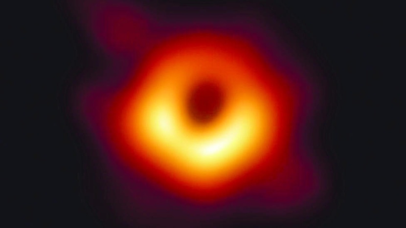 ما العمل عقب نشر أول صورة للوحش .. الثقب الأسود؟