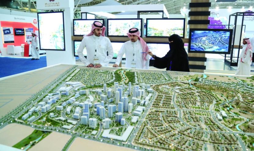 203 شركات عقارية تنافس للبيع على الخارطة 
في السعودية بنهاية مارس