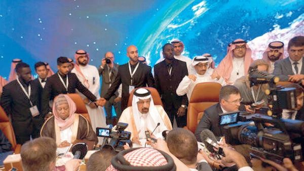 وزير الطاقة: الاستقرار في أسواق النفط ليس خيارا سهلا .. والمخزونات يجب خفضها