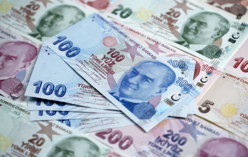 المركزي التركي يخفض سعر الفائدة الرئيسي إلى 24%