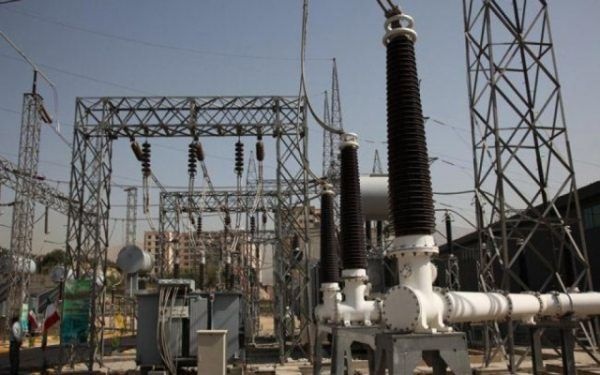 الإمارات توقع اتفاقا لبناء محطة كهرباء بتكلفة 100 مليون دولار في اليمن