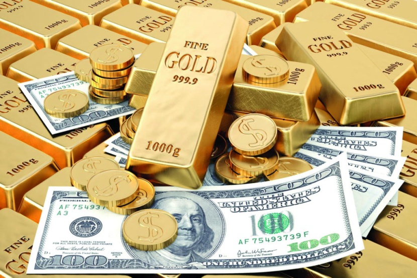 الذهب يتجاوز 1350 دولارا مع تزايد الطلب على الملاذ الآمن بفعل مخاوف النمو