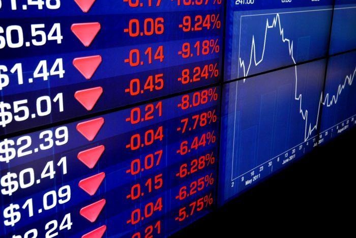 المستثمرون يراهنون على هبوط الأسهم العالمية بشكل غير مسبوق منذ 2009