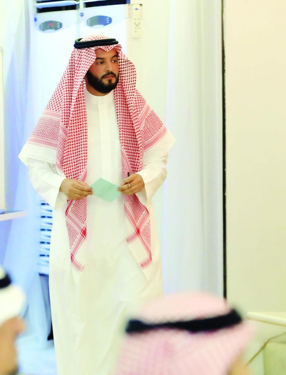 الصوت الهلالي خلف ابن نافل