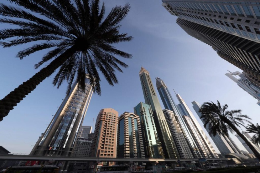 دبي تفرض غرامات مالية قياسية على شركتين من مجموعة "أبراج"