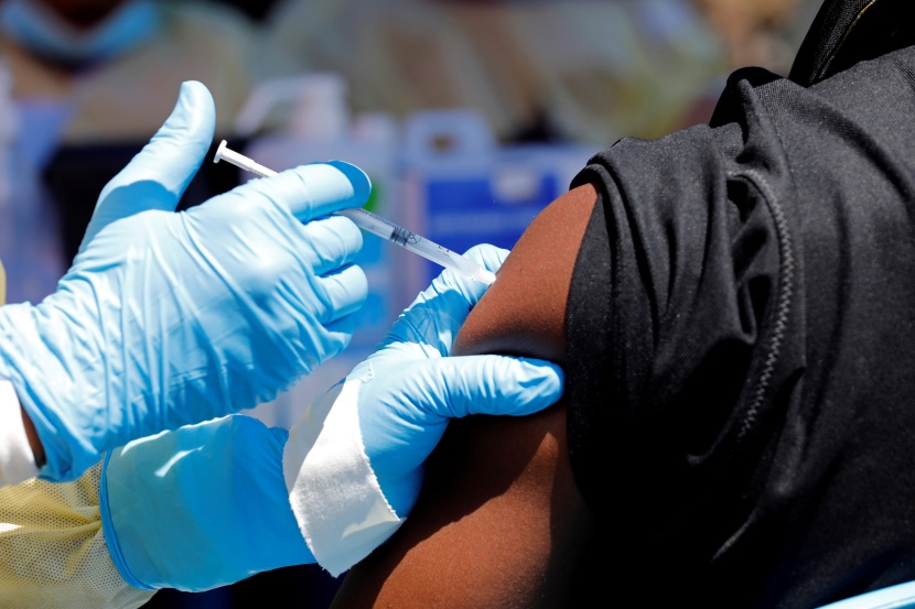 دواءان جديدان يعززان معدلات بقاء المصابين بالإيبولا على قيد الحياة