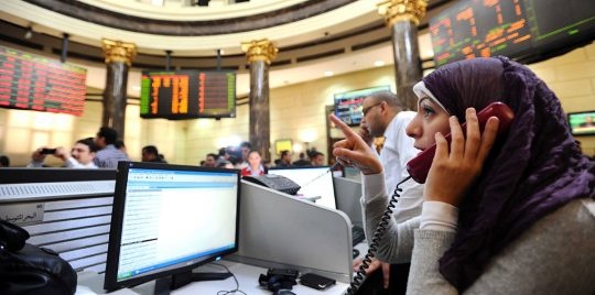 بورصة مصر تعزز مكاسبها بعد بيانات التضخم ومخاوف الركود تدفع أسواق الخليج للتراجع